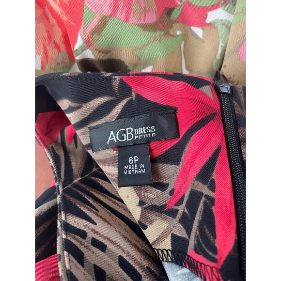 Vintage A-Line Pinup Floral Tradwife dress Small - Picture 5 of 5